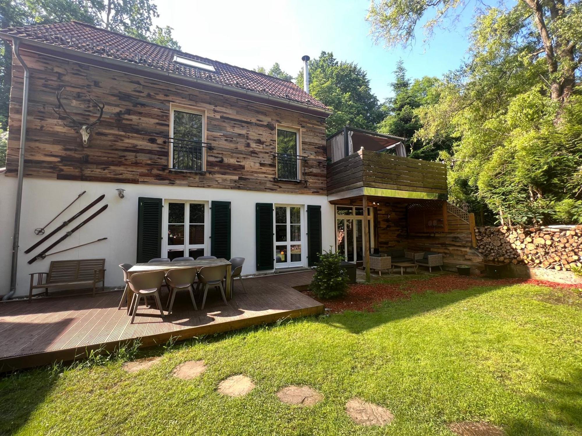 Chalet Ferienhaus Drážďany Exteriér fotografie